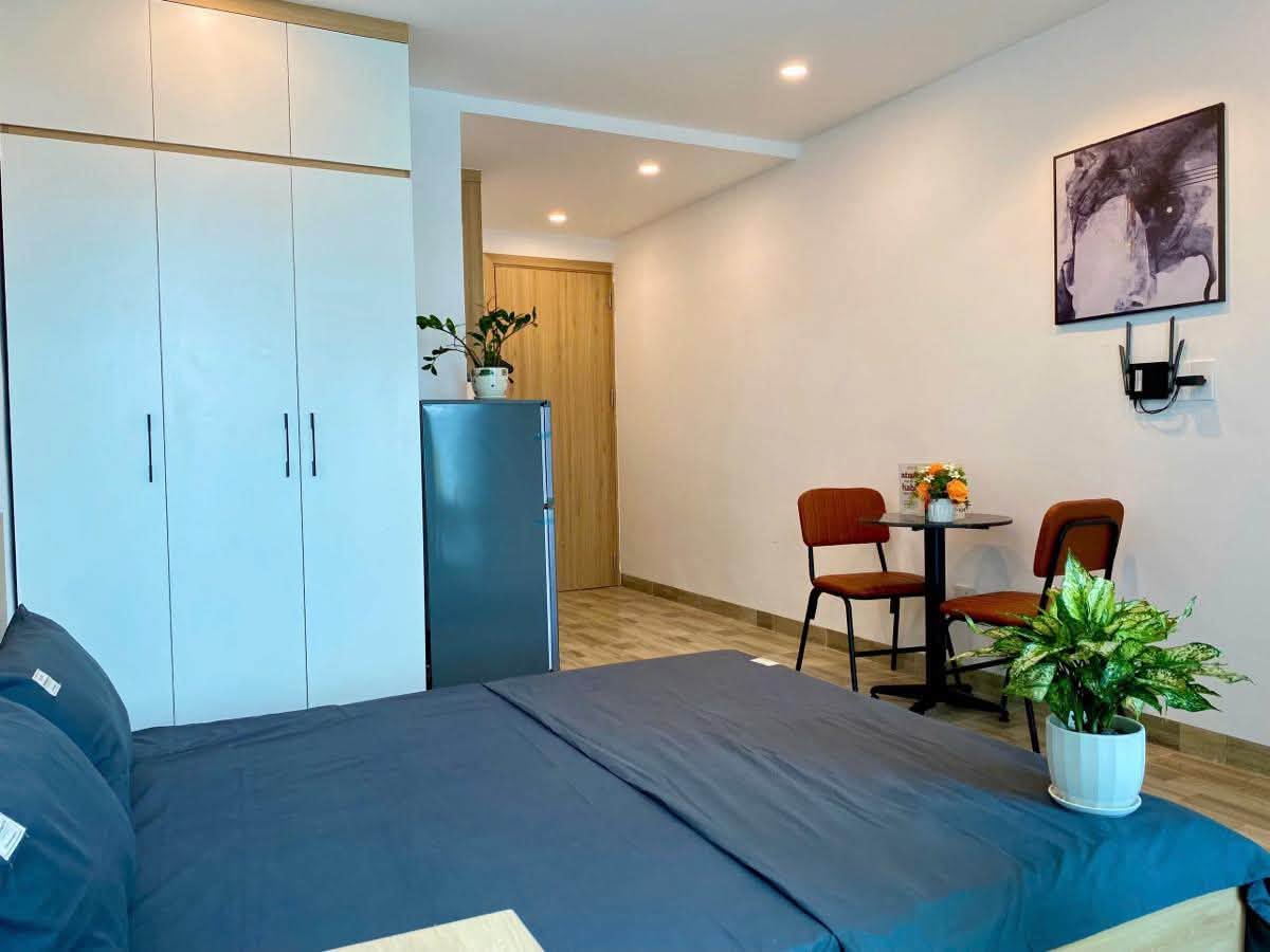 (Chính chủ) bán nhà mặt phố Hàng Chiếu, 4 tầng, mặt tiền 4m, 116m2, 75 tỉ, kinh doanh đỉnh