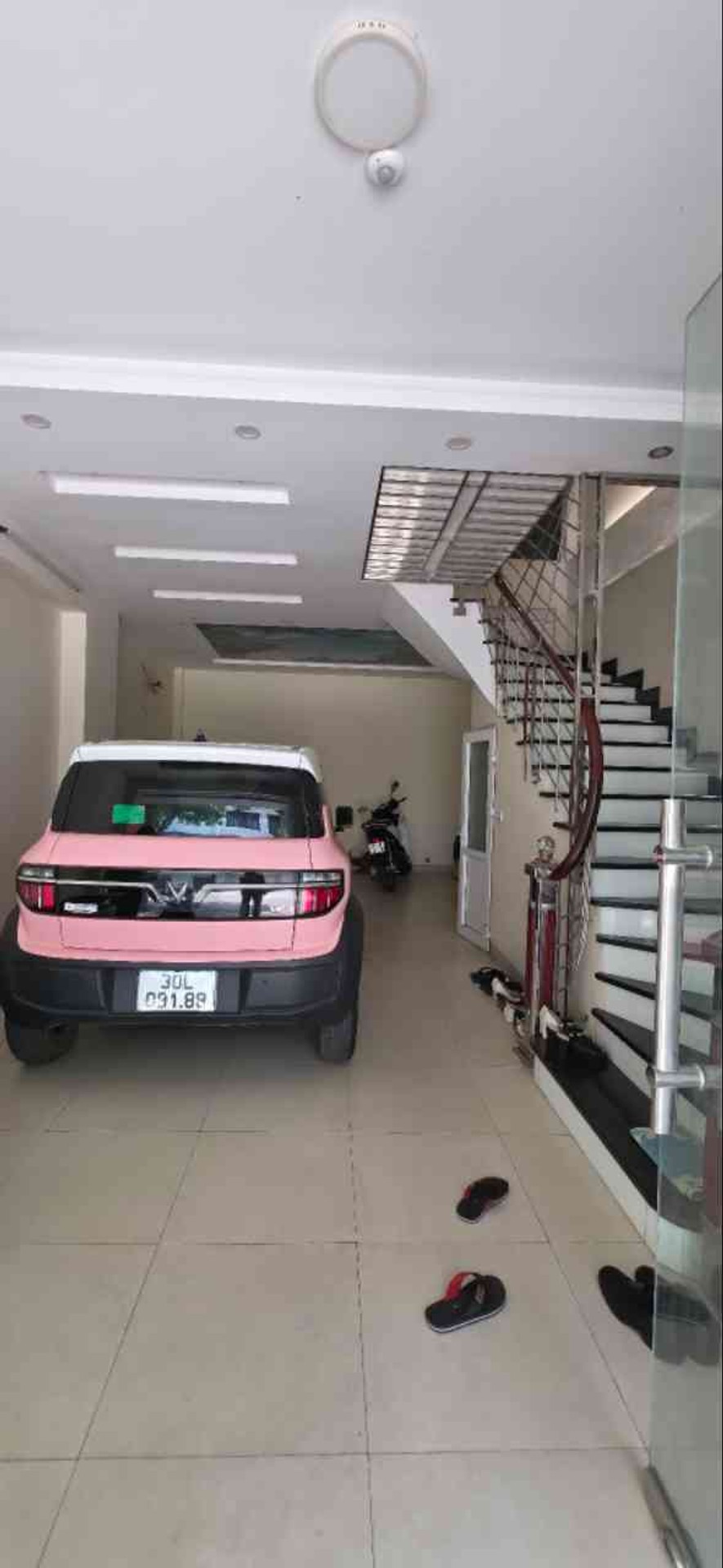 Bán nhà Thạch Bàn 11 tỷ 50m ô tô sổ đỏ Long Biên