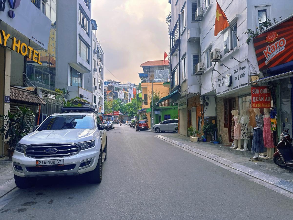 🔅 BÁN MẢNH ĐẤT PHỐ TRƯƠNG CÔNG GIAI, VỈA HÈ Ô TÔ TRÁNH, 242M2 MT 8.1M, CHỈ 122 TỶ 🔅