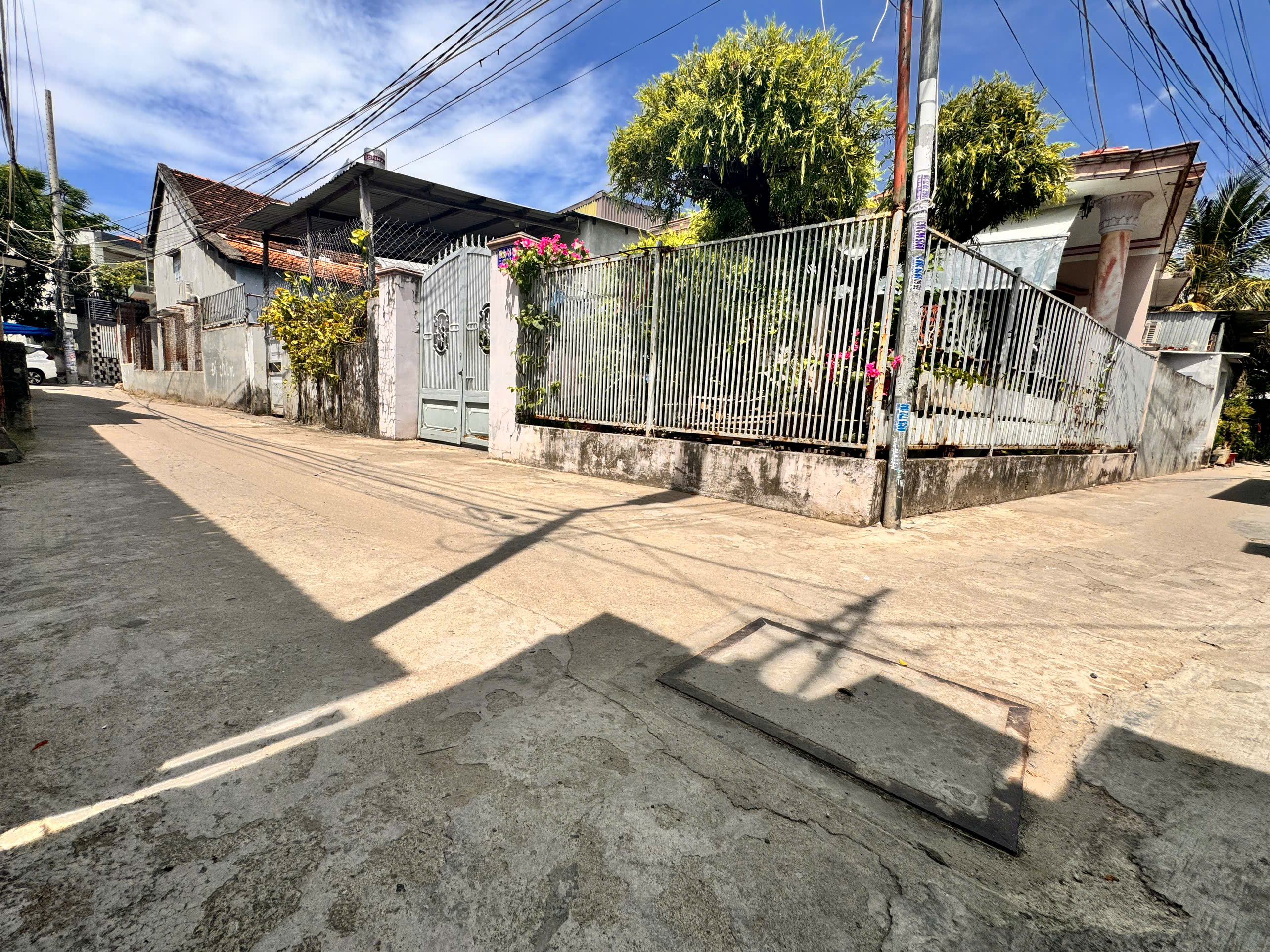 BÁN ĐẤT FULL THỔ HẺM PHÚ XƯƠNG, VĨNH HẢI - QH RỘNG 27m (PHƯỜNG BẮC NHA TRANG)