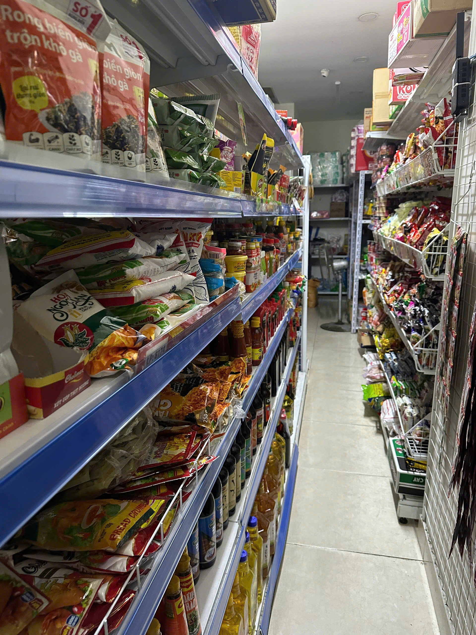 SANG NHƯỢNG CỬA HÀNG TẠP HÓA TẠI TÒA NHÀ AZSKY, KHU ĐÔ THỊ ĐỊNH CÔNG, HÀ NỘI-3