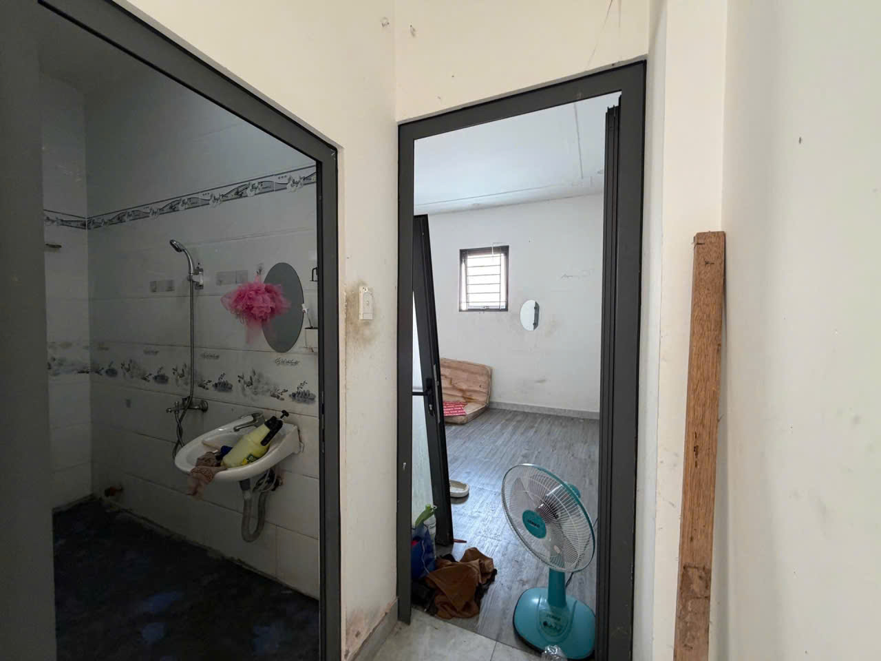 NHÀ DẠNG BIỆT THỰ 2 TẦNG - ĐÌNH PHONG PHÚ - CHỈ 3.7 TỶ