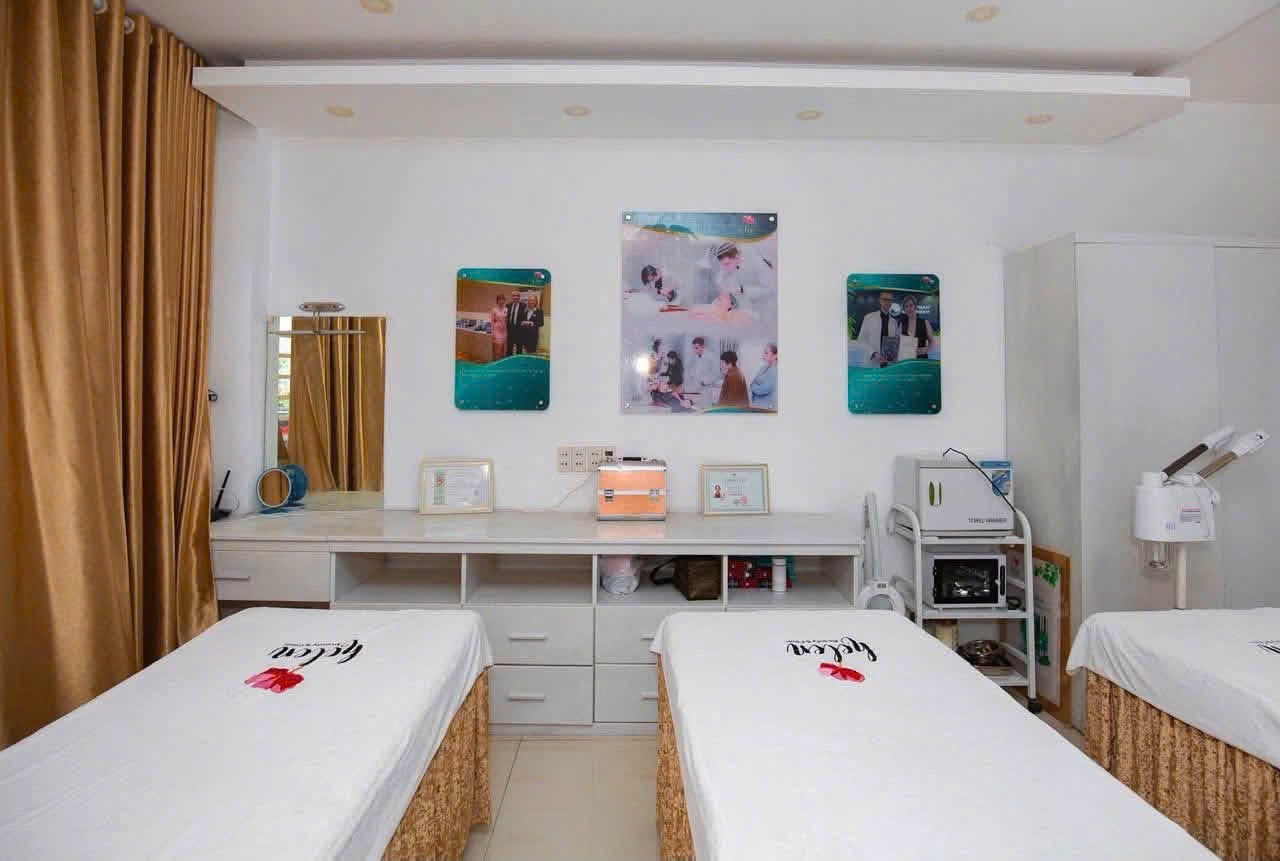 Vì việc gia đình không thể tiếp tục quản lý, mình cần sang nhượng lại toàn bộ tâm huyết Giá sang toàn bộ: 400 triệu-4