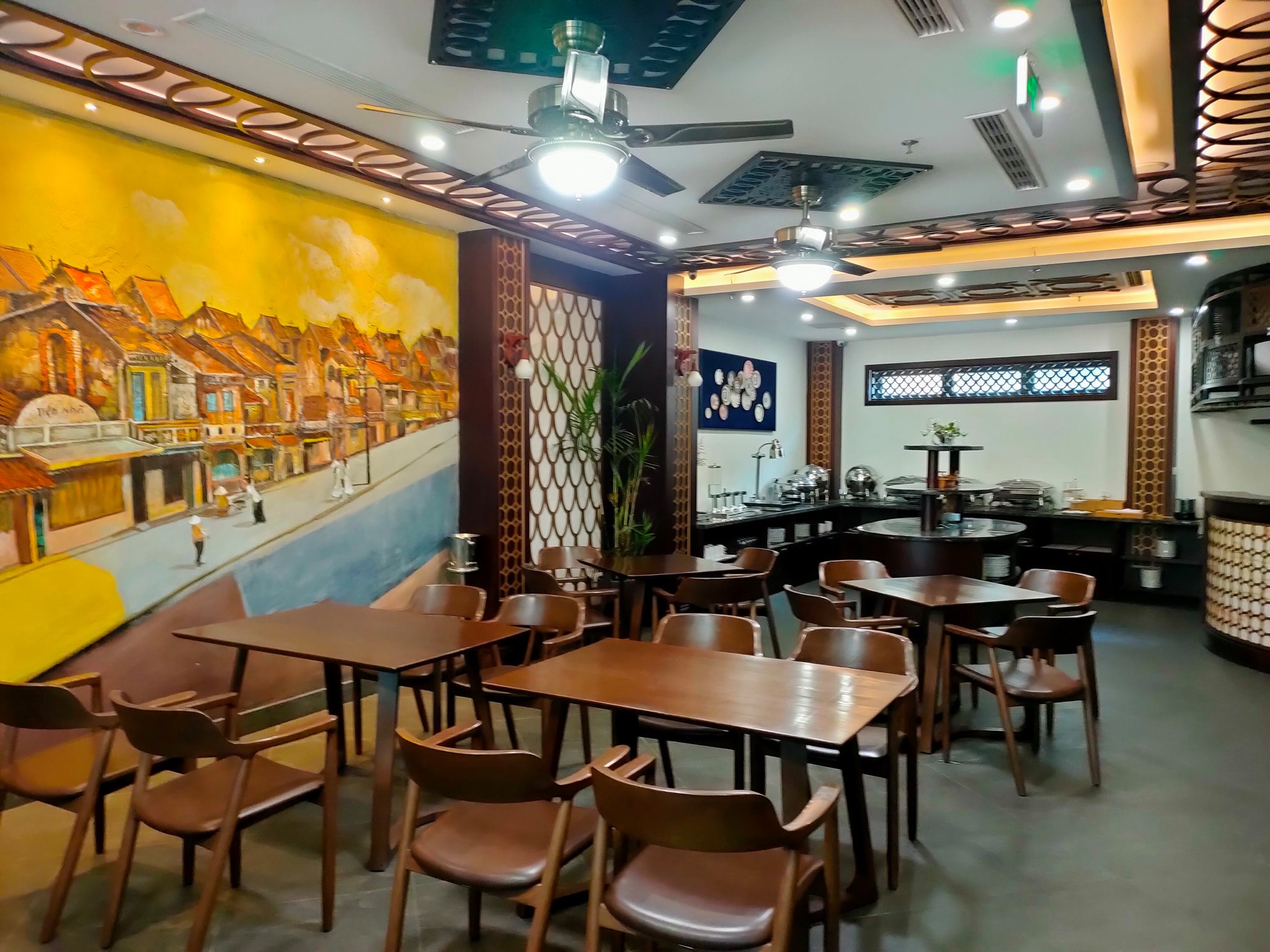 Bán Khách sạn MP Cửa Bắc, Ba Đình 240m2, MT 9m, 12 tầng Nguy Nga, Kinh Doanh 219 Tỷ-3