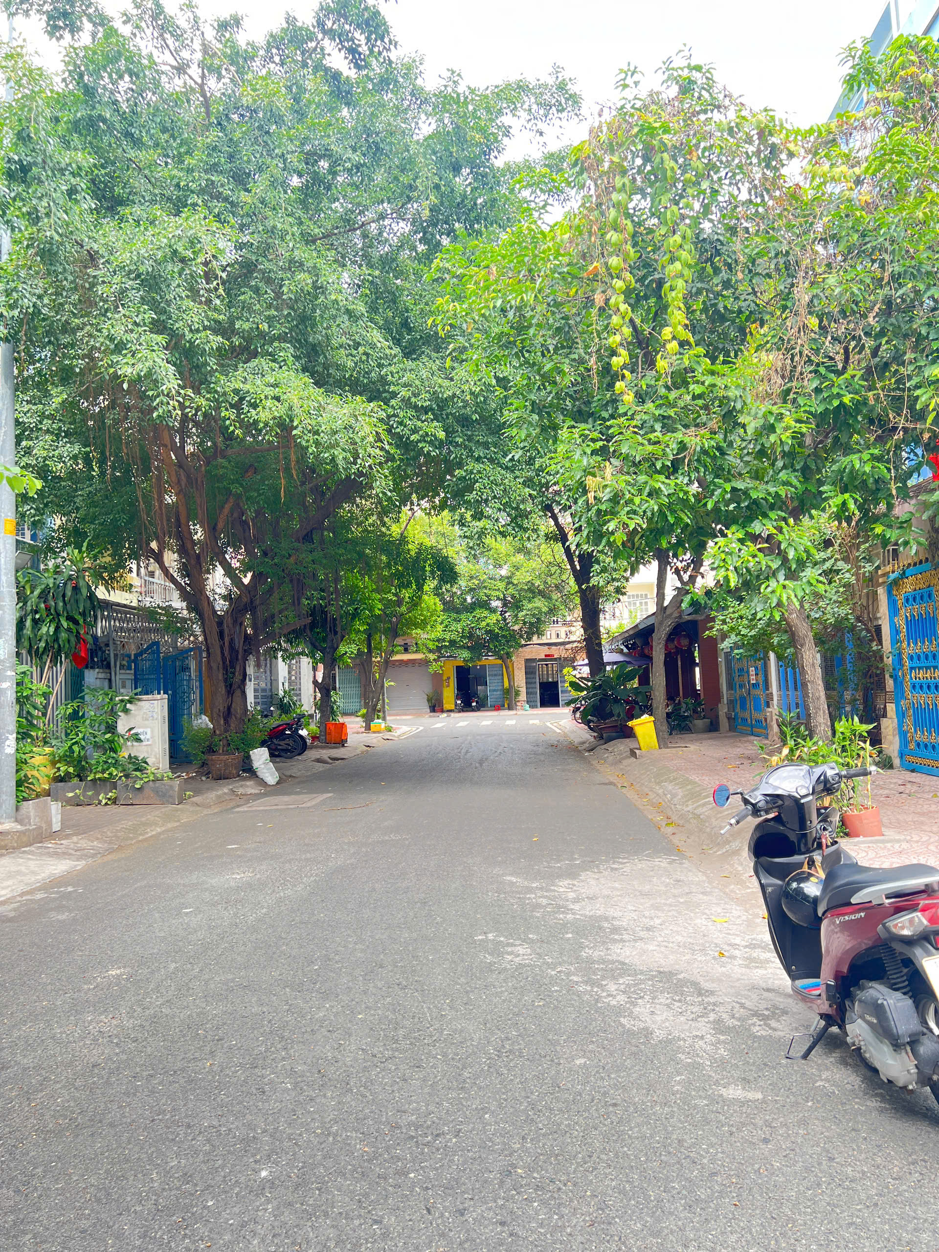 Nhà 4 tầng Mặt tiền đường khu gần ParcMall Q8 Cao Lỗ P4 P.Chánh Hưng. Giá: 13.5 tỷ