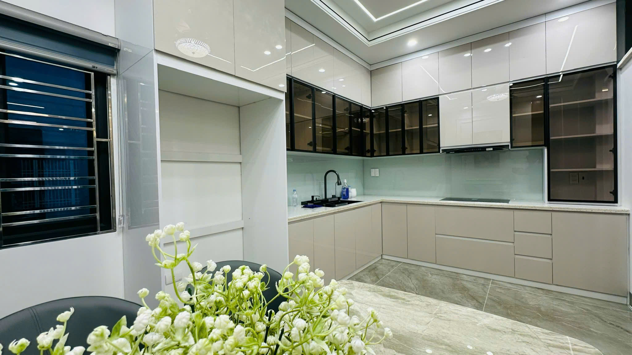 Tặng full nội thất - Nhà 3 tầng đẹp ngay bể bơi Quỳnh Hoàng, Nam Sơn, An Dương - Chỉ 3,85 tỷ-4