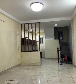 Chính chủ cho thuê nhà riêng ngõ 189 Ngọc Lâm, đường Hồng Tiến kéo dài-3