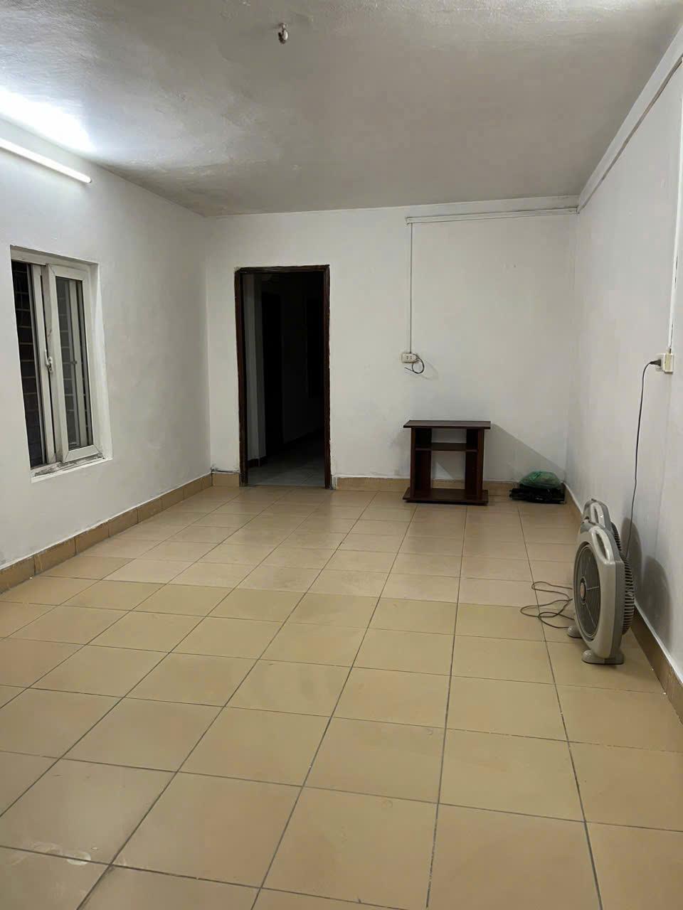 CHO THUÊ NHÀ NGUYÊN CĂN TRONG KHU TẬP THỂ TRƯỜNG ĐHBK HAI BÀ TRƯNG, HÀ NỘI GIÁ 7tr-1