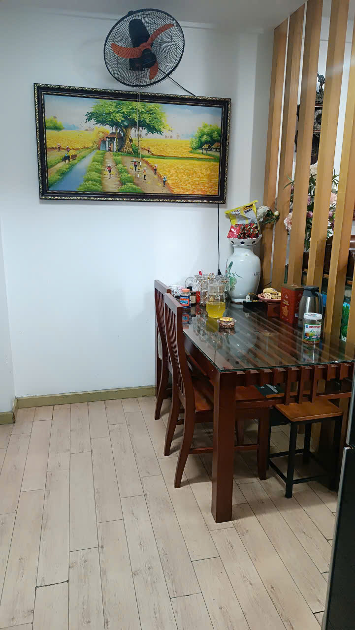 CHO THUÊ CHUNG CƯ 172 TRẦN BÌNH – 120M², FULL NỘI THẤT