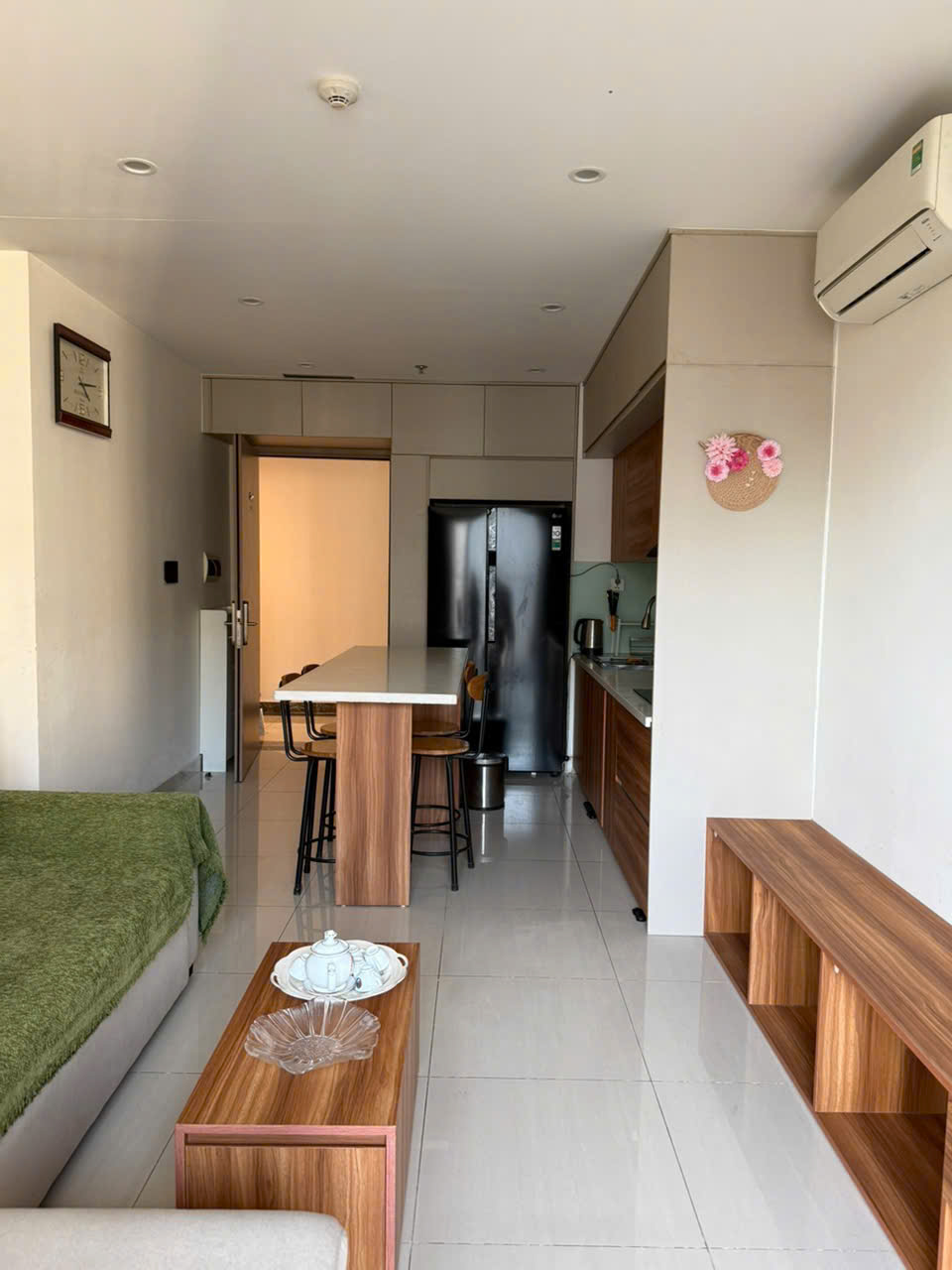 CHO THUÊ CĂN HỘ 2 PHÒNG NGỦ + 1 TẠI VINHOMES SMART CITY – FULL NỘI THẤT, VÀO Ở NGAY-3