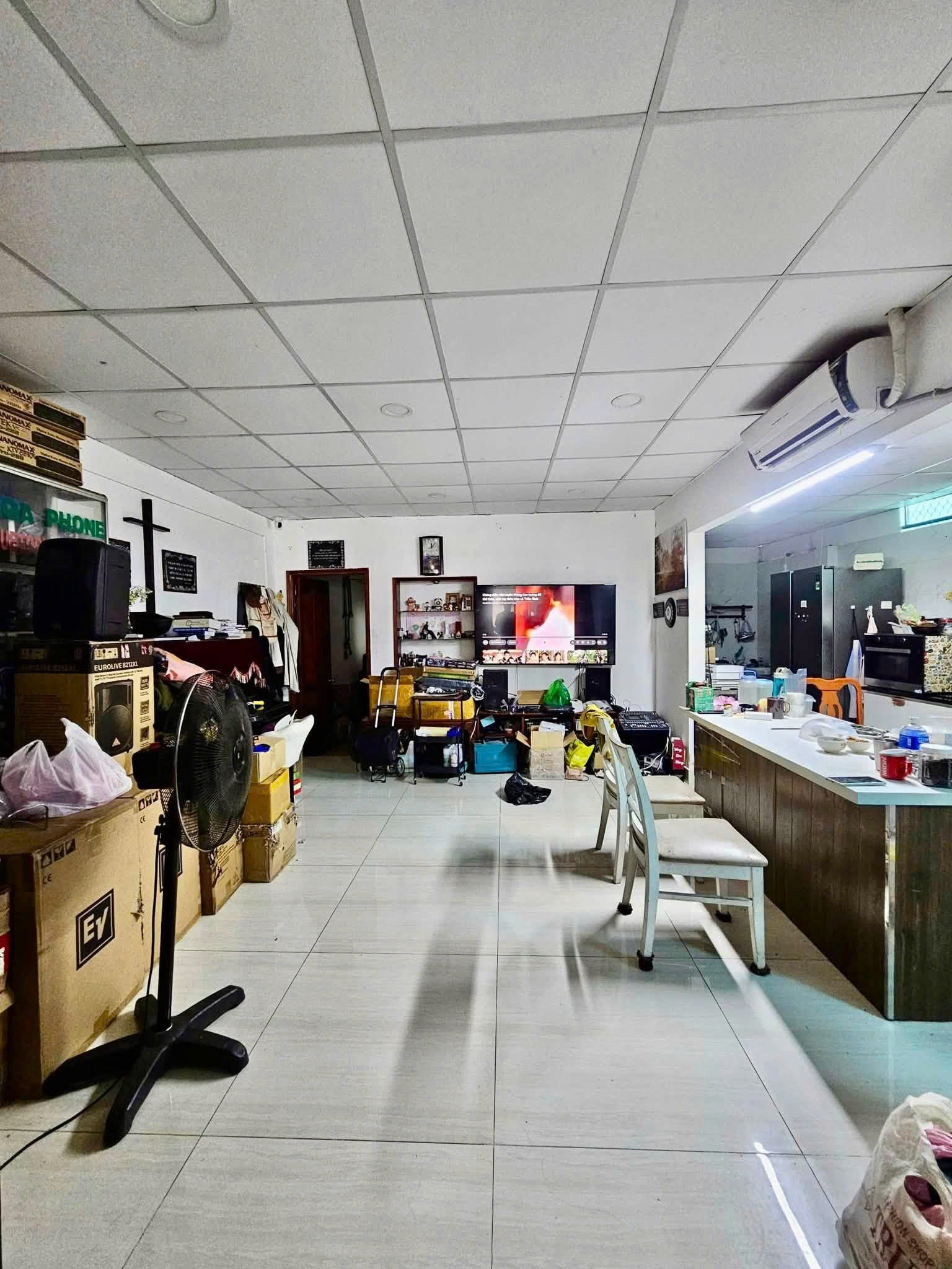 Bán nhà Hẻm 6m Thích Quảng Đức - gần Nguyễn Kiệm vào, 6,2x27m, 2 tầng, 1 chủ, 21,5 Tỷ.