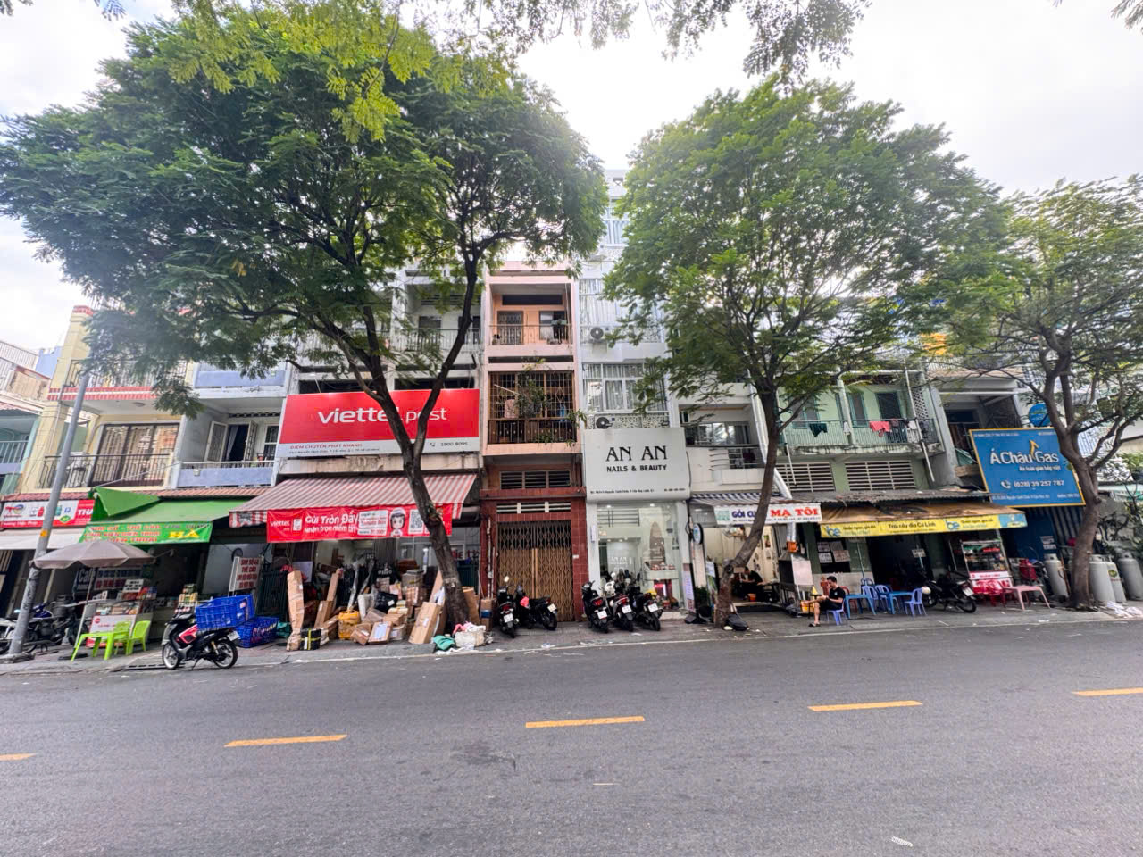 BÁN NHÀ MẶT TIỀN Đ.NGUYỄN CẢNH CHÂN, QUẬN 1 - CHỈ 13,9T - HDT ĐỀU 22TR/TH - NGAY GIỮA TRẦN HƯNG ĐẠO & VÕ VĂN KIỆT VỊ TRÍ SIÊU ĐẸP - 0938676685 GIANG GIANG