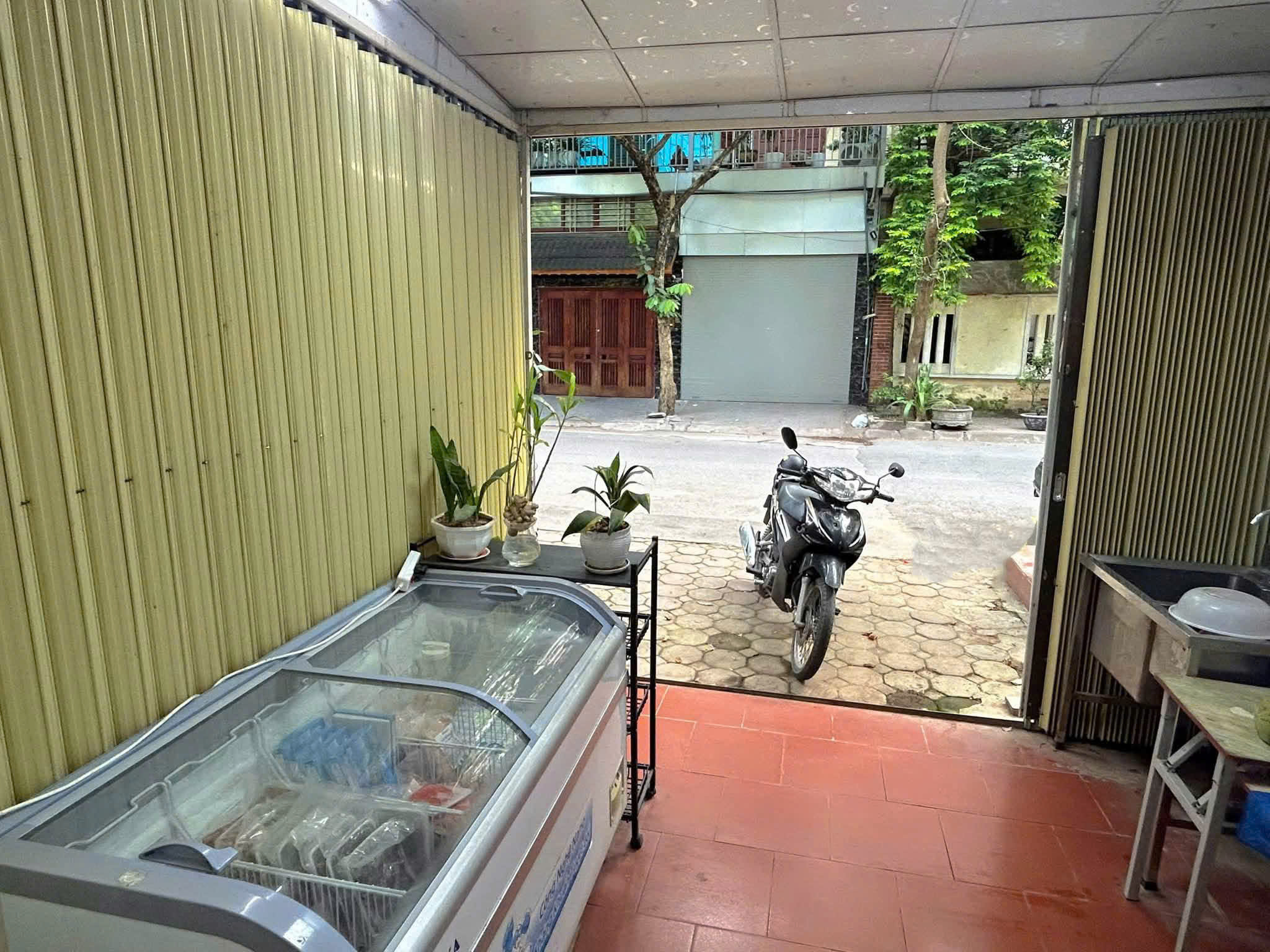 SANG NHƯỢNG CỬA HÀNG ĐƯỜNG NGUYỄN CƠ THẠCH – MỸ ĐÌNH, NAM TỪ LIÊM, HÀ NỘI-1