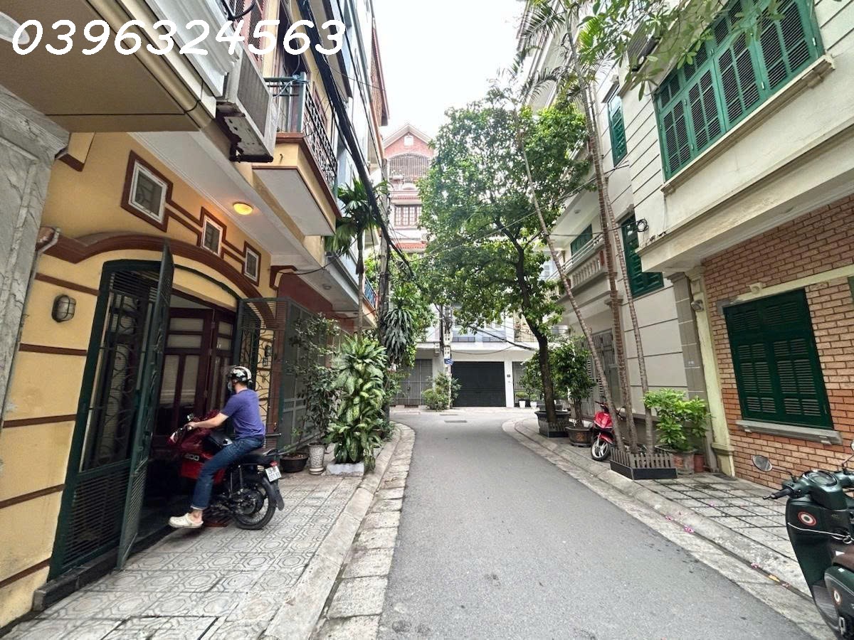 BÁN NHÀ LẠC TRUNG HAI BÀ TRƯNG PHÂN LÔ Ô TÔ TRÁNH 55M2 4 TẦNG 18.8 TỶ