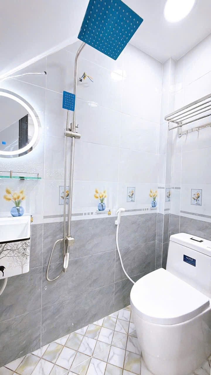 NHÀ MỚI ĐẸP Ở NGAY ĐƯỜNG TÔN ĐẢN DT48M2 CHỈ 2 TỶ 650-4