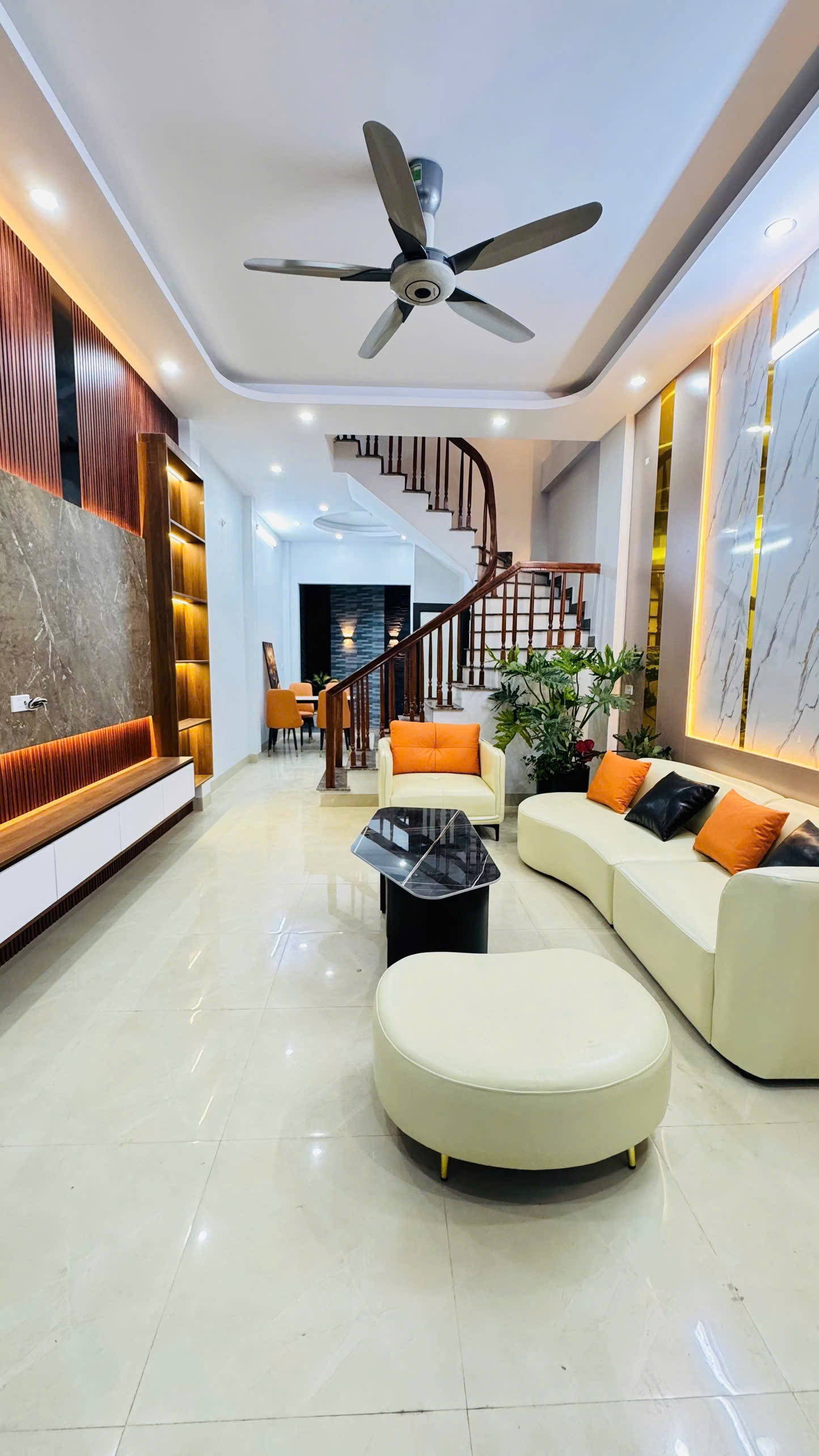 CHÍNH CHỦ CẦN BÁN NHÀ – VỊ TRÍ ĐẸP- GIÁ CHỈ 3,3 TỶ-1