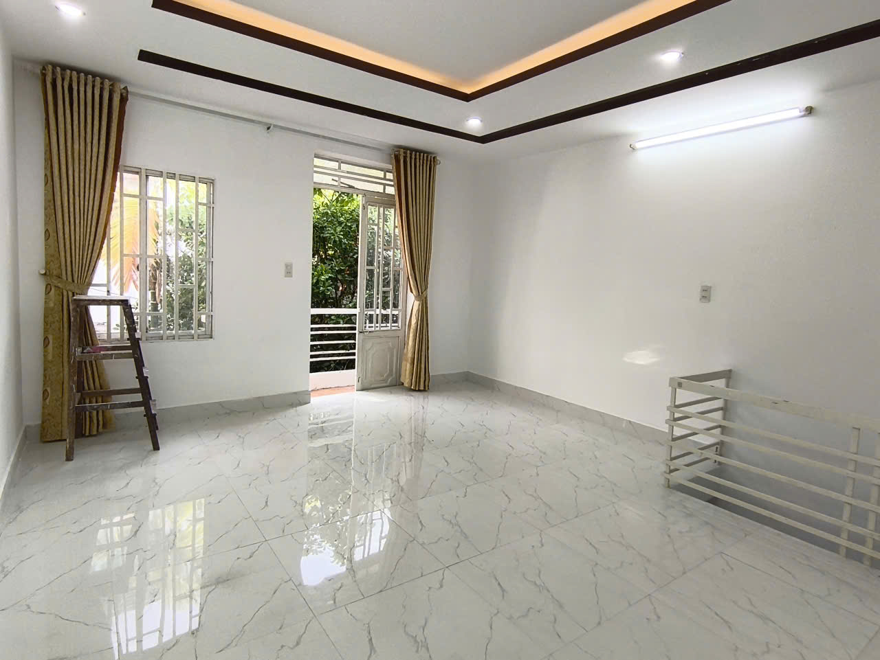 ♪ Kiệt gần Nguyễn Hoàng thông Hoàng Diệu, 35m2, 2 tầng 3PN, 2WC, 2.xx  tỷ
