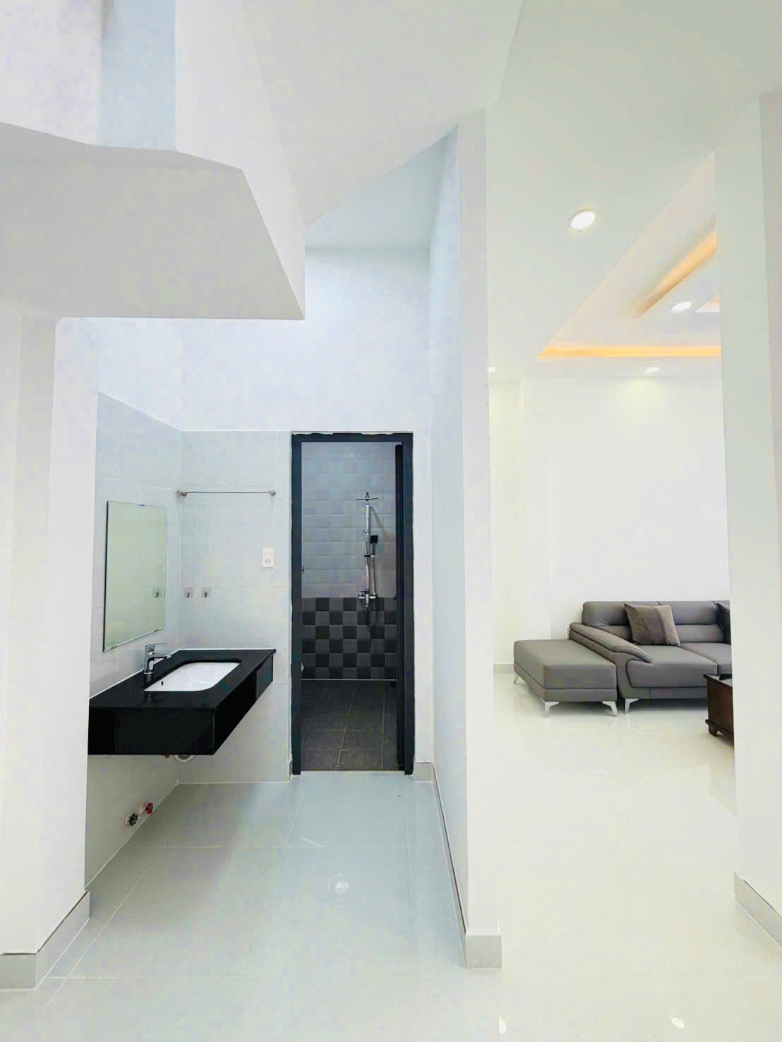 NHÀ MỚI 2 MẶT TIỀN – HOÀN CÔNG ĐẦY ĐỦ – CHỈ 4,35 TỶ NGAY TRUNG TÂM ĐÀ LẠT-2