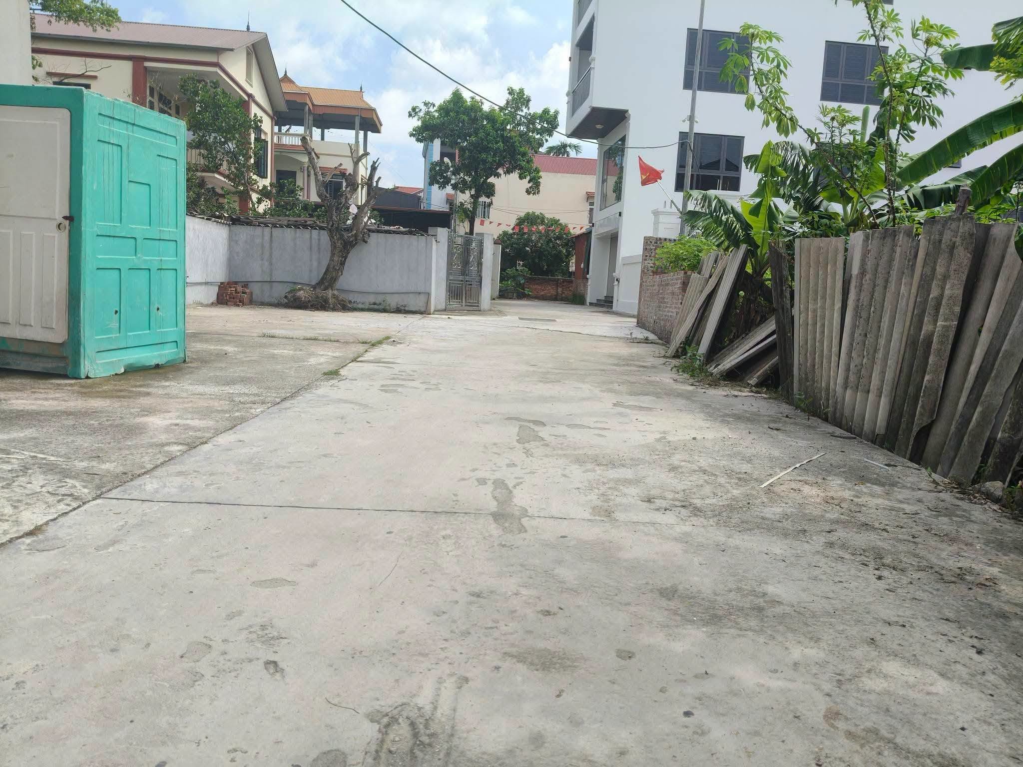 Chồng ốm, con thơ. Cần bán gấp, 80m2, mt5m, 8.x Tỷ, Nguyên Khê, Đông Anh. 3 ô tô tránh.-3