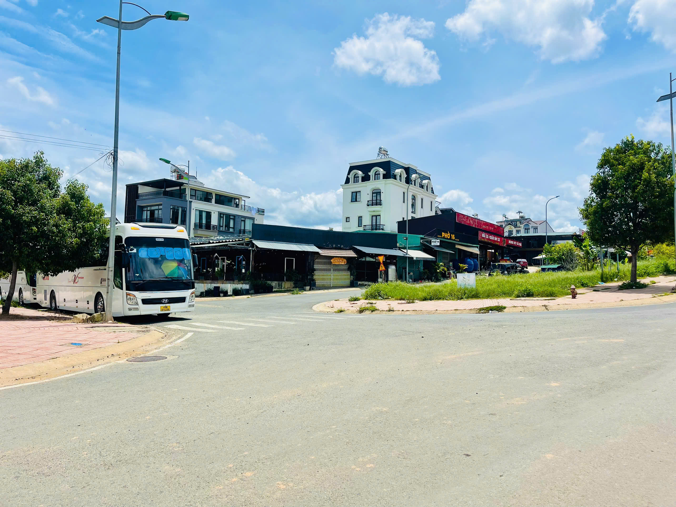 SỞ HỮU LÔ ĐẤT BIỆT THỰ NGAY TRUNG TÂM VĂN HÓA THỂ THAO – QUỸ ĐẤT ĐẸP HIẾM CÓ