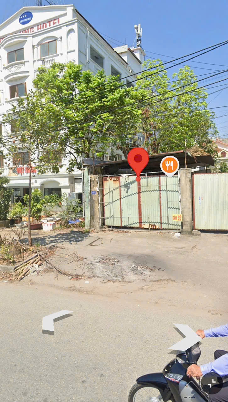 Mặt đường Nguyễn Bỉnh Khiêm - Quỹ đất lớn hiếm có.