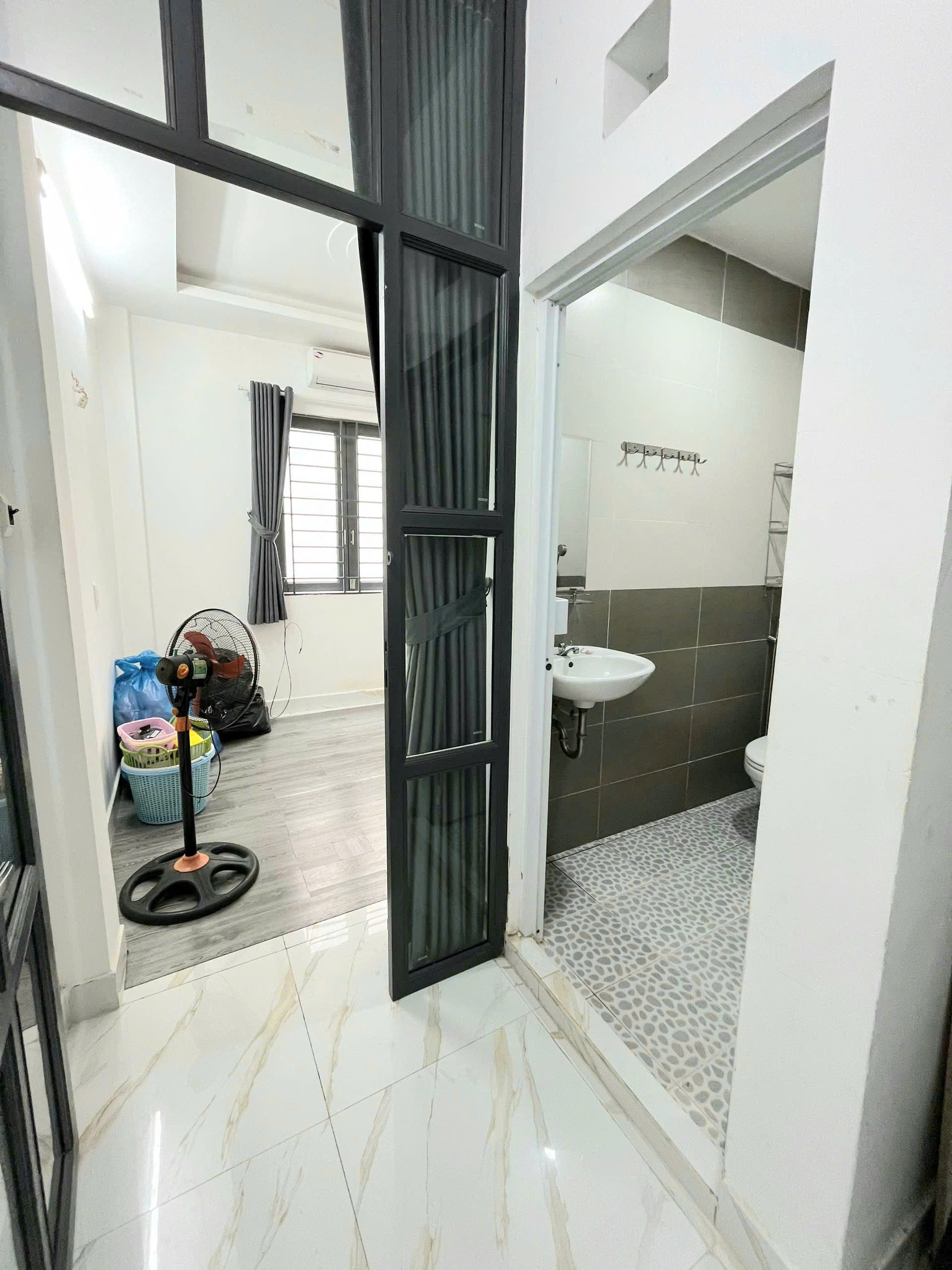 bán nhà đẹp ngay trung tâm sài gòn có 3 đ-3