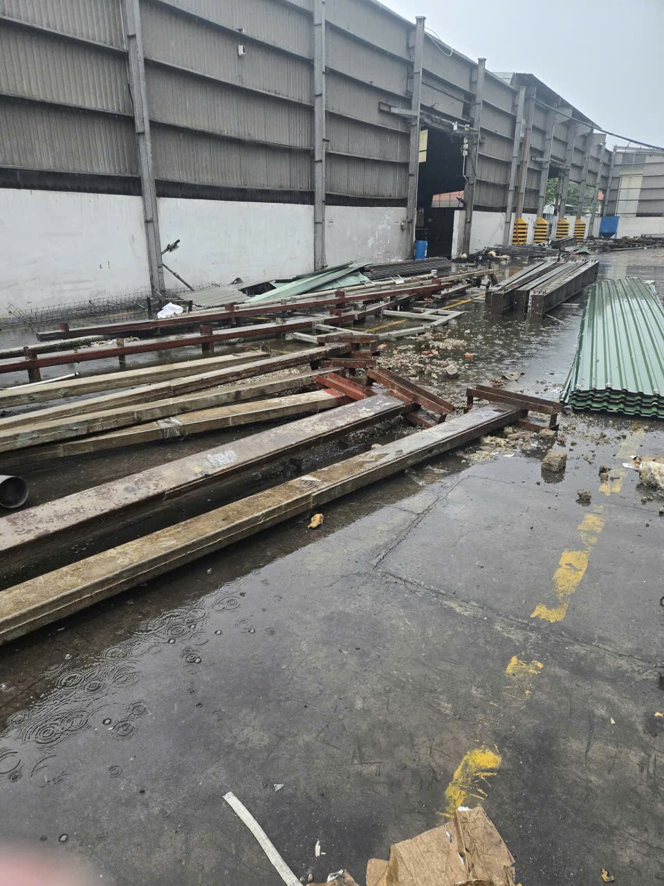 ĐẦU TƯ SINH LỜI - CHÍNH CHỦ CẦN THANH LÝ GẤP Nhà Xưởng Thép Tiền Chế – Giá Siêu Tốt Chỉ 500.000đ/m2.