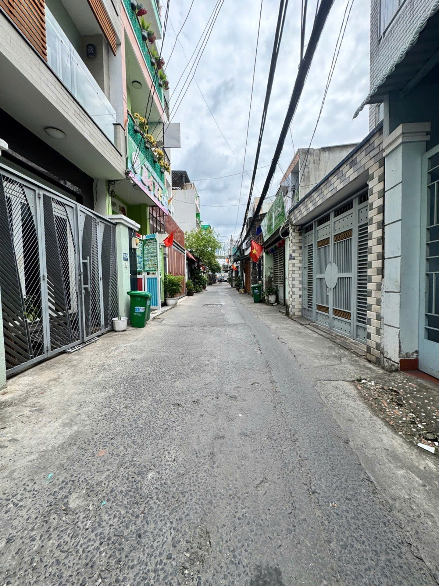BÁN NHÀ BÙI VĂN BA, QUẬN 7 – NHÀ CẤP 4- CÒN MỚI 9 TỶ 3-3