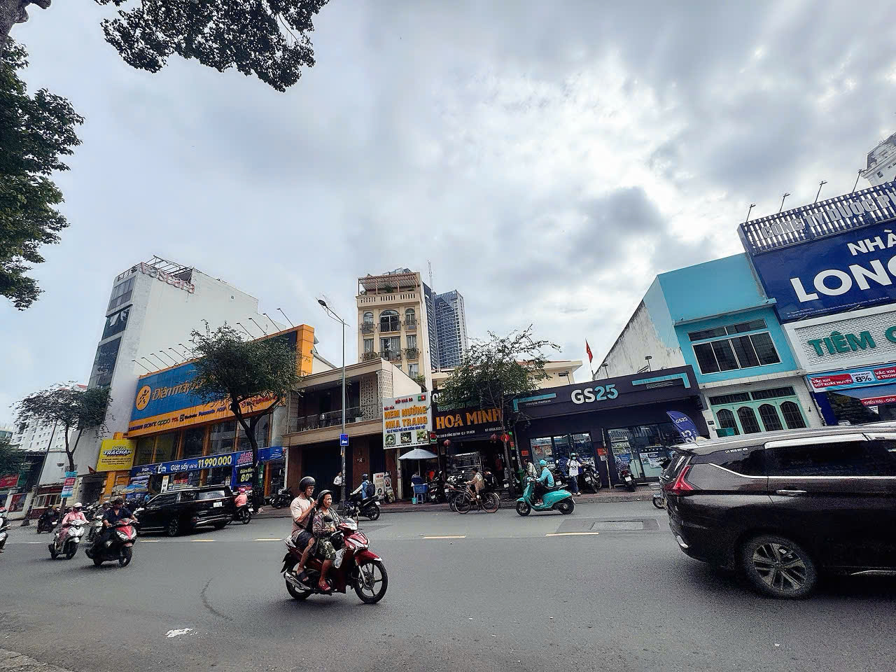BÁN SIÊU PHẨM NGANG LỚN 8M*38M - MẶT TIỀN KD Đ.CỐNG QUYNHG, P.NGUYỄN CƯ TRINH, QUẬN 1 - HDT 90/TH - VỊ TRÍ VIP NHẤT NGAY BỘ CÔNG AN, BỆNH VIỆN TỪ DŨ
