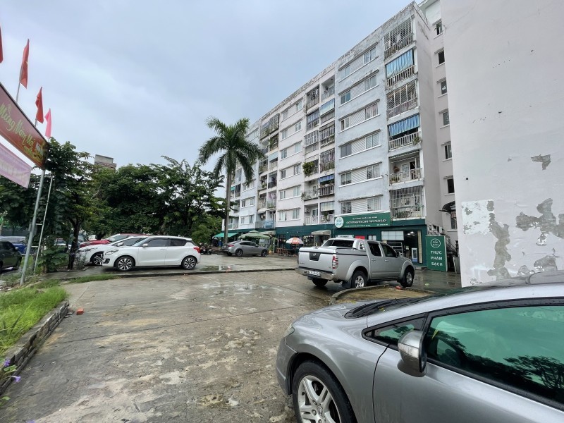 ♪ CC Tầng 1 Lê Thanh Nghị, Bãi Ô tô đậu, 49m2, 2PN, 2.x tỷ