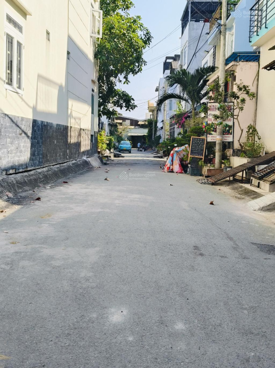 Bán nhà 12x15m không có căn thứ 2 181m² gần bến xe Quận 8