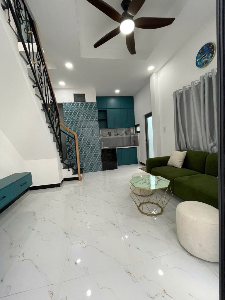 KHU VIP DƯƠNG QUẢNG HÀM GÒ VẤP - 30M RA MẶT TIỀN - XE HƠI TỚI NHÀ - NHÀ LÔ GÓC 2 MẶT THOÁNG - NÓI KHÔNG VỚI LỘ GIỚI.