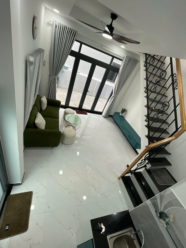 KHU VIP DƯƠNG QUẢNG HÀM GÒ VẤP - 30M RA MẶT TIỀN - XE HƠI TỚI NHÀ - NHÀ LÔ GÓC 2 MẶT THOÁNG - NÓI KHÔNG VỚI LỘ GIỚI.