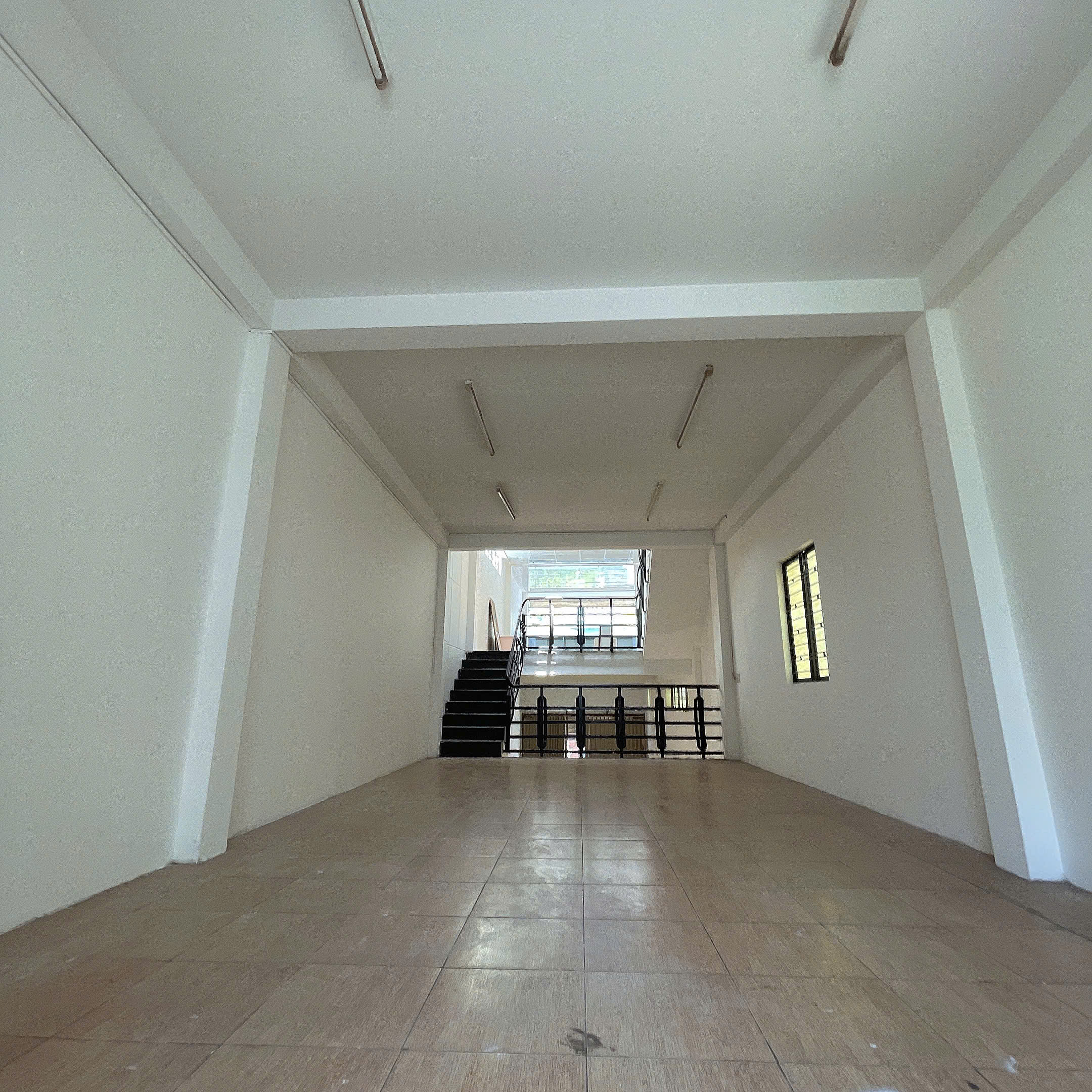 Cho Thuê Nhà Nguyên Căn Đường Núi Thành, Hải Châu, Đà Nẵng – 250m² – Giá Chỉ 23 Triệu/Tháng
