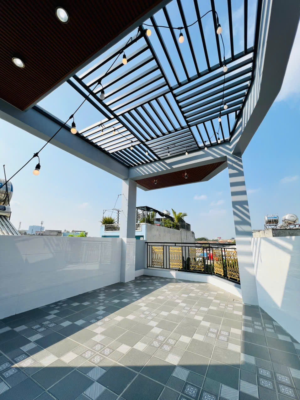 Nhà phố đẹp  4 Tầng, Tam Bình, 2MT  - Nhỉnh 5 tỷ – Đường 8m – Ôtô ngủ trước nhà-4