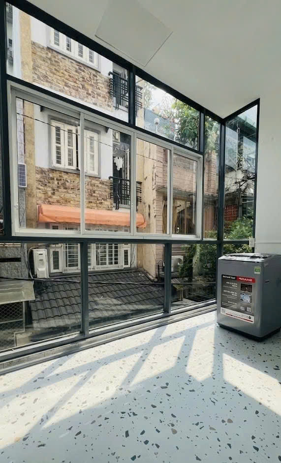 Nhà mới Nguyễn Thượng Hiền, QUẬN 3, thông Võ Văn Tần, 3 x 11m (31 m2), giá 6.2 tỷ