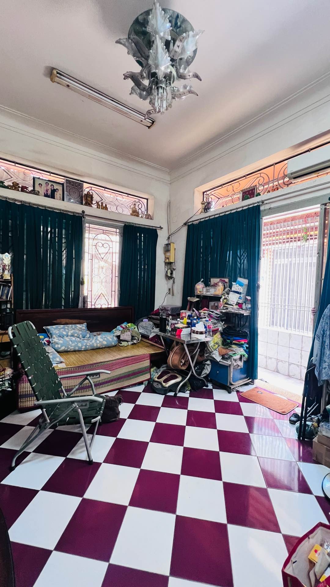 Nhà đẹp Hưng Phú, xe hơi, giáp Quận 5, ngang 5m, phân lô