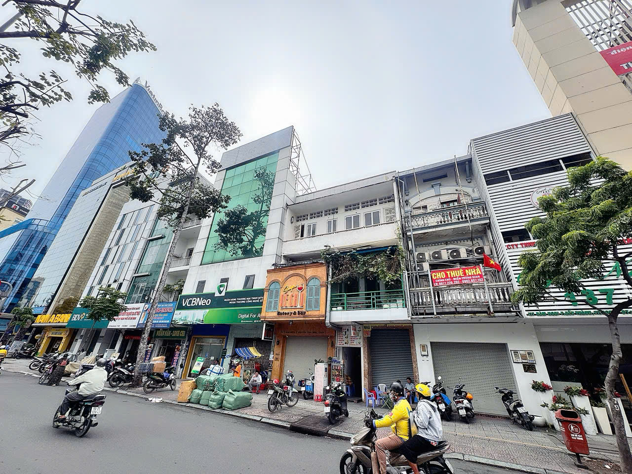 BÁN SIÊU PHẨM MẶT TIỀN HÀM NGHI, P.NGUYỄN THÁI BÌNH, QUẬN 1 - DT ĐẸP 8,2M * 18M - NƠI HỘI TỤ CÁC TOWER LỚN CỦA TRUNG TÂM SG* LIÊN HỆ GIANG GIANG: 093.86.76.685