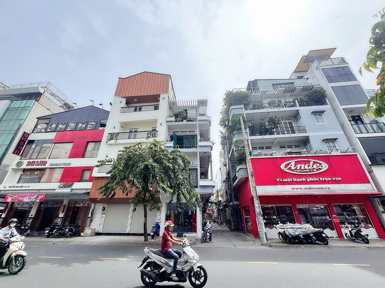 HIẾM NGANG LỚN 6M*10M - BÁN NHÀ 5 TẦNG MẶT TIỀN KD Đ.NGUYỄN ĐÌNH CHIỂU, P.BÀN CỜ, QUẬN 3 - VỊ TRÍ KD ĐA NGÀNH SIÊU ĐỈNH* LIÊN HỆ GIANG GIANG: 093.86.76.685