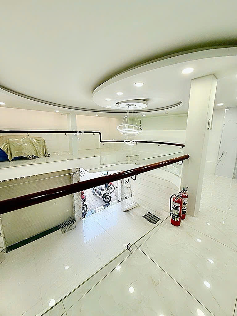 HIẾM NGANG LỚN 6M*10M - BÁN NHÀ 5 TẦNG MẶT TIỀN KD Đ.NGUYỄN ĐÌNH CHIỂU, P.BÀN CỜ, QUẬN 3 - VỊ TRÍ KD ĐA NGÀNH SIÊU ĐỈNH* LIÊN HỆ GIANG GIANG: 093.86.76.685-4