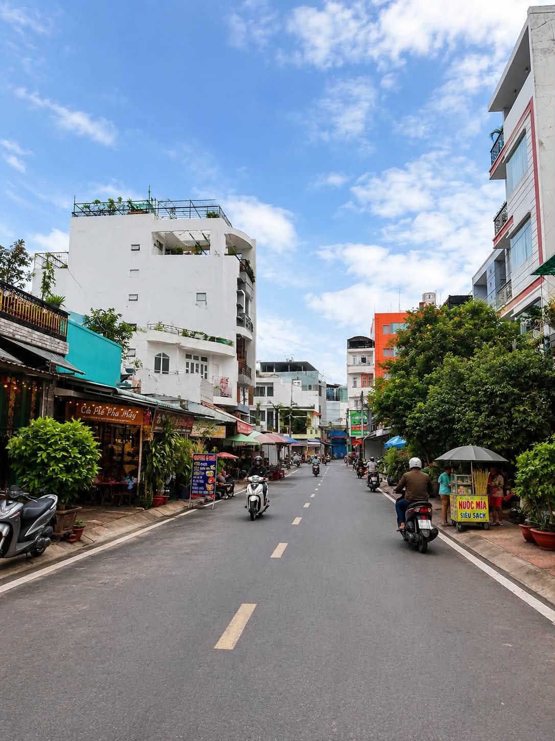 MẶT TIỀN KD NGAY CHỢ TÂN HƯƠNG - VỊ TRÍ VÀNG ĐA NGÀNH NGHỀ - 4 TẦNG BTCT  CHỈ NHỈNH 8