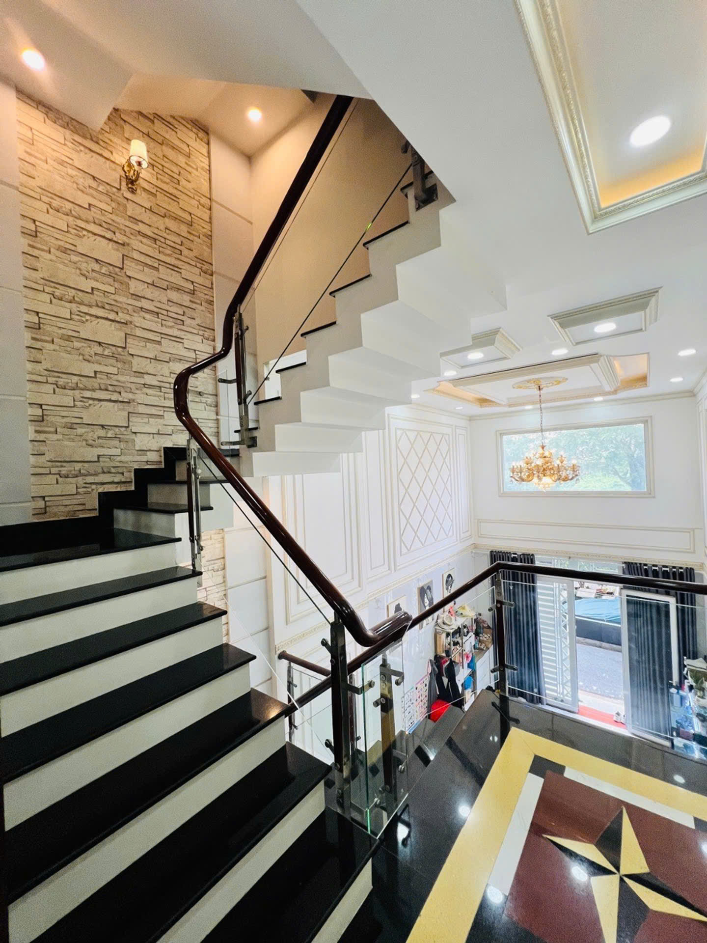 🌷 BÁN NHÀ 5 TẦNG ĐƯỜNG AN DƯƠNG VƯƠNG ( 56m2 ) HẺM XE TẢI ĐỐI DIỆN CÔNG VIÊN . Giá nhỉnh nhẹ 7 Tỷ