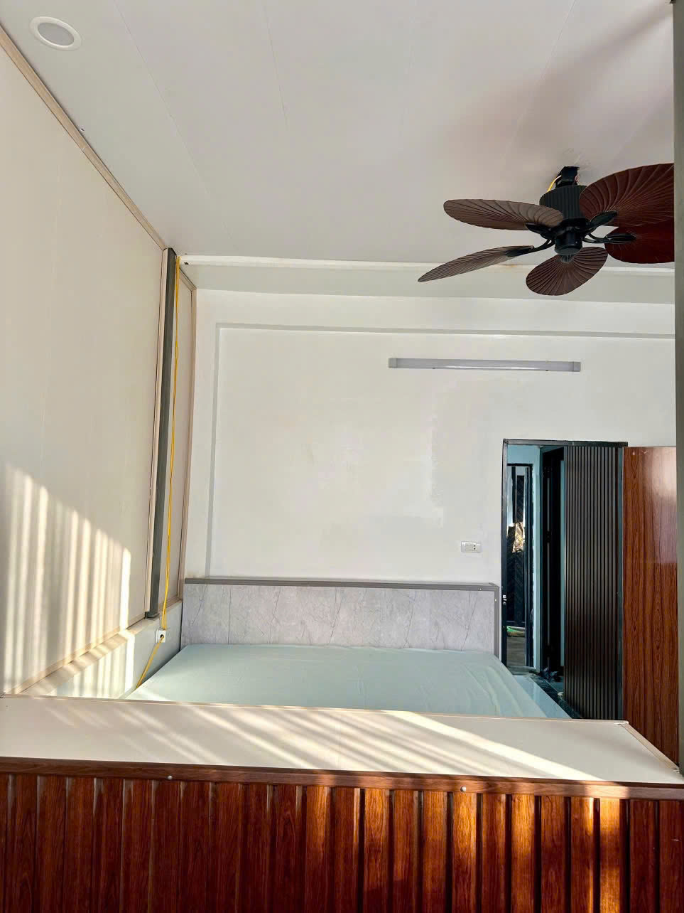 Hiện tại còn trống 2 phòng tầng 4 – Full nội thất, đẹp như homestay Duplex tại phường Thanh Lương, quận Hai Bà Trưng, Hà Nội.