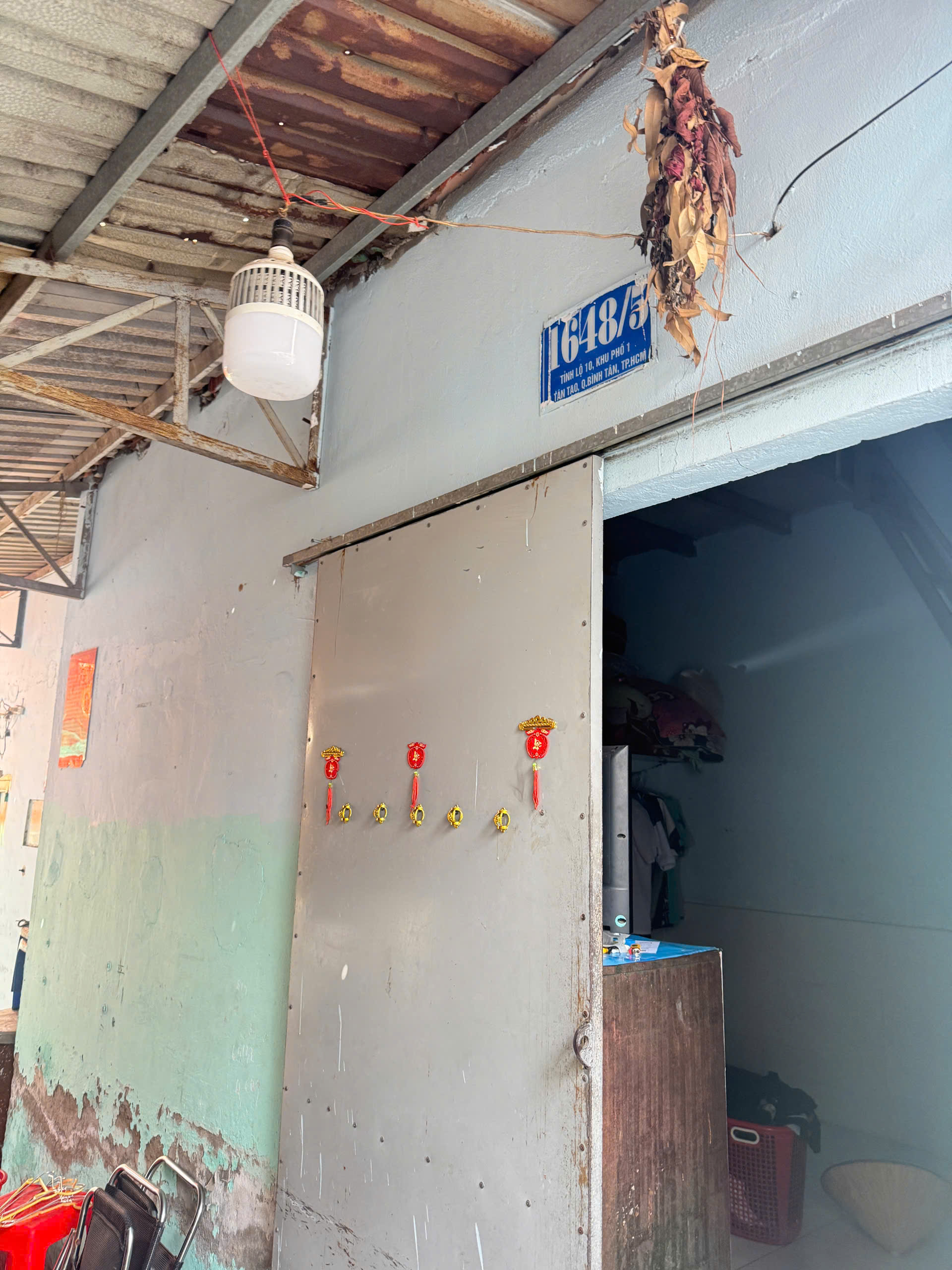 Bán nhà - thuận tiện di chuyển về Bến xe Miền Tây, KCN Tân Tạo, Quốc lộ 1A-1