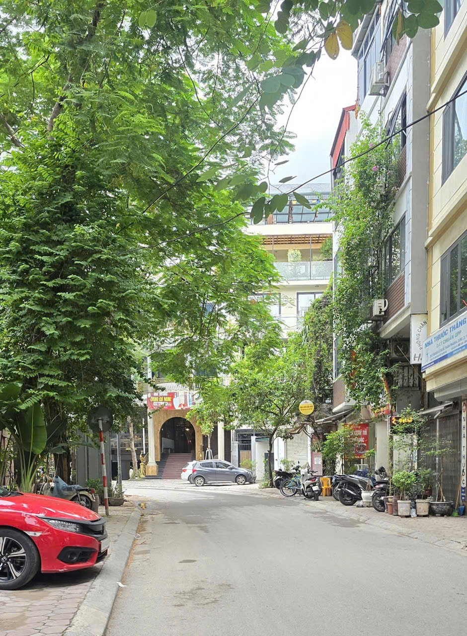 SIÊU HIẾM ĐẤT PHÂN LÔ ĐỘI CẤN – VỈA HÈ – 3 Ô TÔ TRÁNH – CHỈ 16 TỶ LH 0975124520