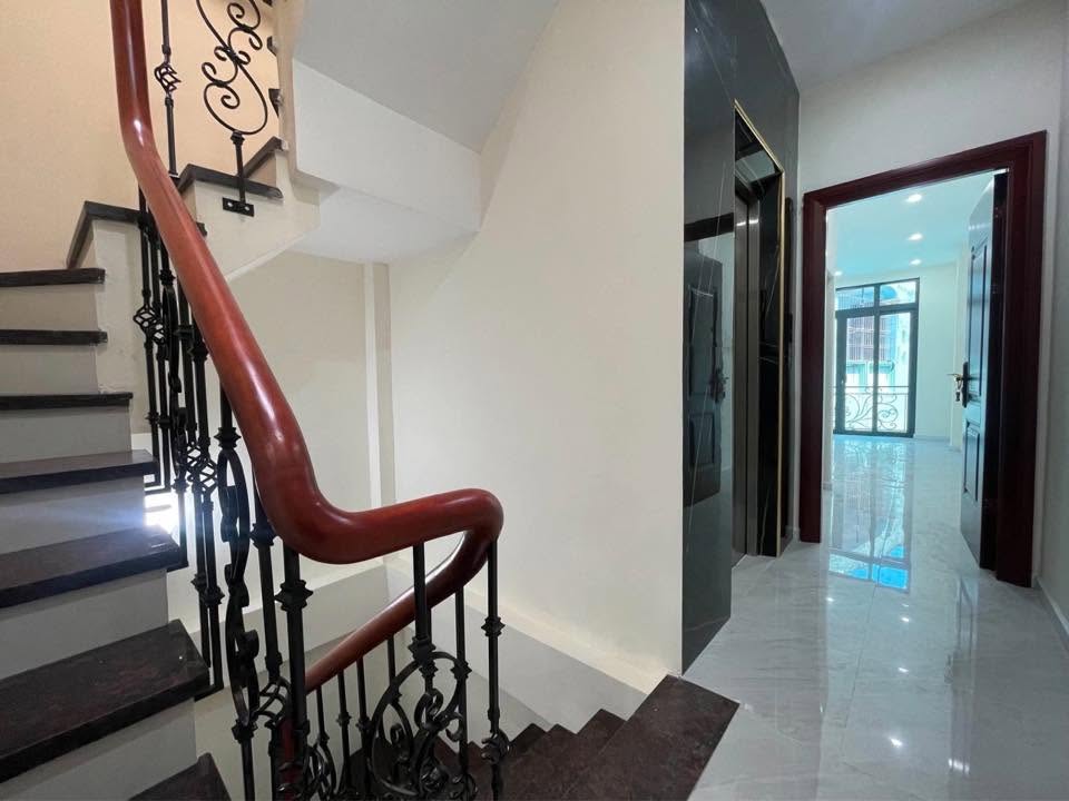 BÁN NHÀ LÊ QUANG ĐẠO 60M², 5 TẦNG THANG MÁY, 7 PHÒNG, VỪA Ở VỪA KHAI THÁC DÒNG TIỀN, NHỈNH 10 TỶ