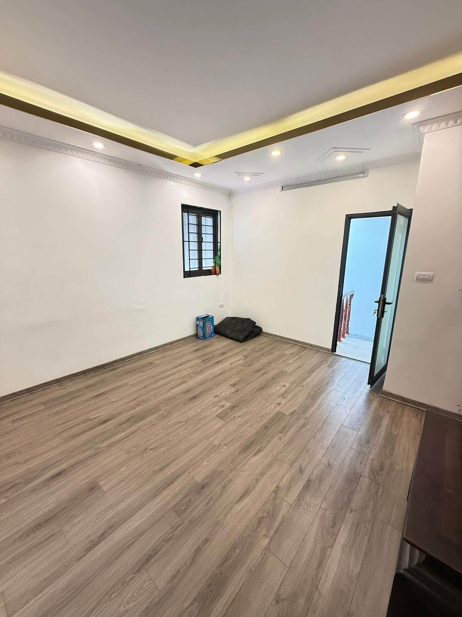 BÁN NHÀ PHỐ LÊ ĐỨC THỌ, 5 TẦNG MỚI TINH, DÂN XÂY TÂM HUYẾT, CHỈ 3 BƯỚC CHÂN RA PHỐ CHÍNH, 32M² CHỈ 7 TỶ-3
