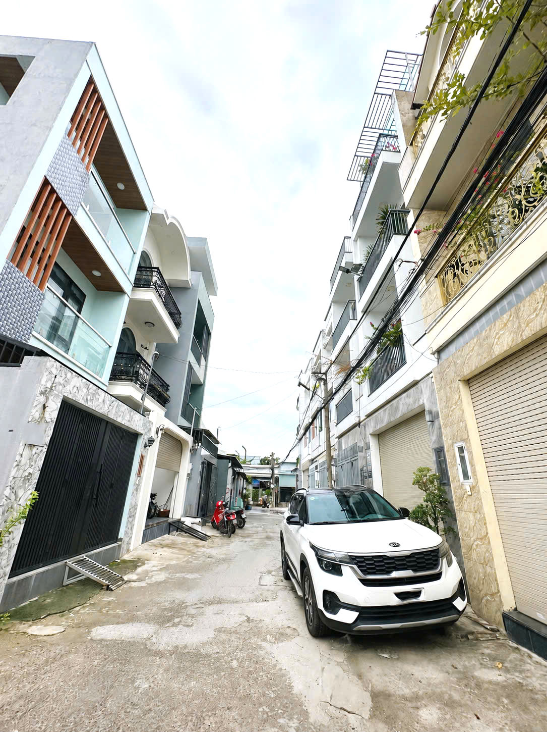 Nhà 4 tầng Bình Chiểu 55m² – Gara Ô Tô – Không Lộ Giới – Gần Vành Đai 2 – Chỉ 5.99 Tỷ