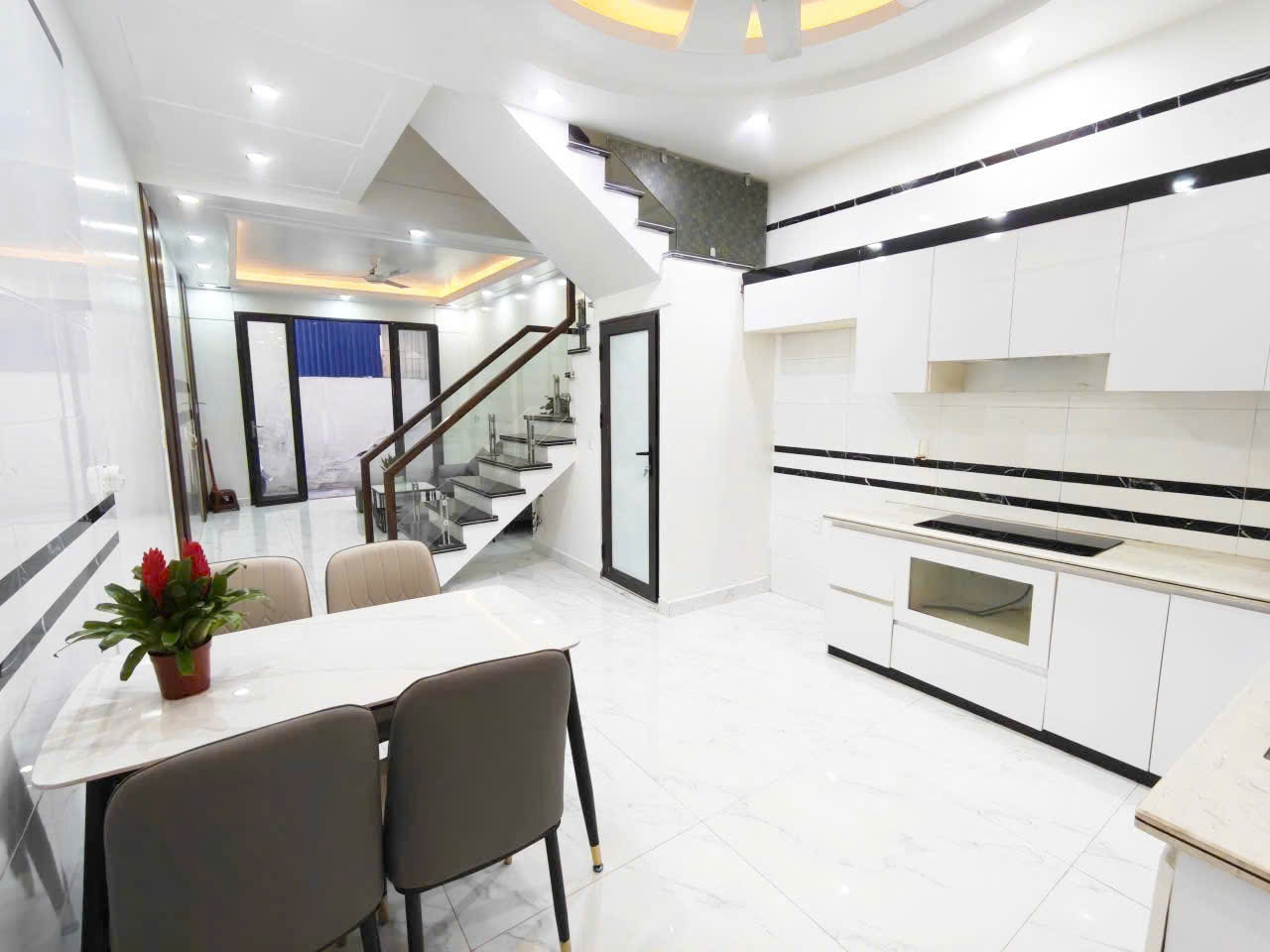 🏡 NHÀ 4 TẦNG – FULL NỘI THẤT MỚI 100% – GIÁ 2,95 TỶ