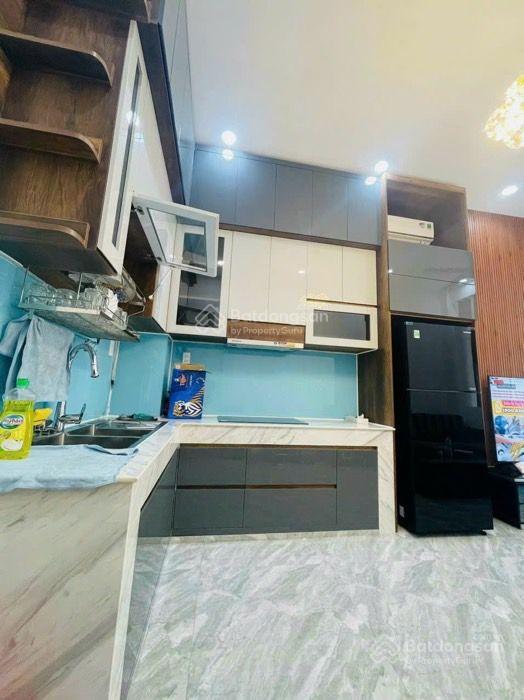 Mặt tiền kinh doanh Âu Dương Lân, 3 tầng mới, chỉ 9.5 tỷ. 0939345129-3